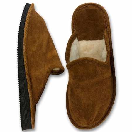 Men woolen slippers brown